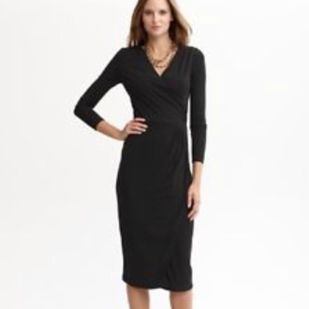 BANANA REPUBLIC  wrap dress